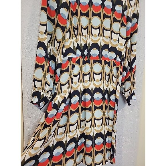 Women's H & M Dress Navy White Brown Pattern Long-Sleeve Knee-Length Pleated - Picture 2 of 7